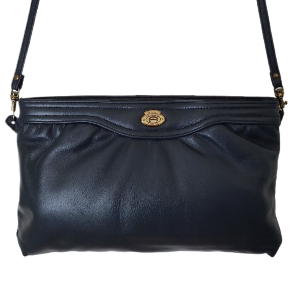Vintage Etienne Aigner navy leather handbag purse